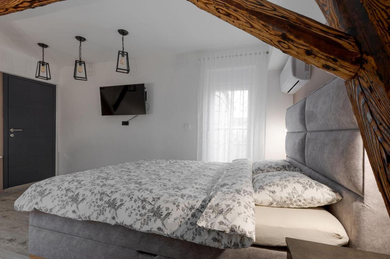 Apartman Downtown Dl Záhřeb Exteriér fotografie
