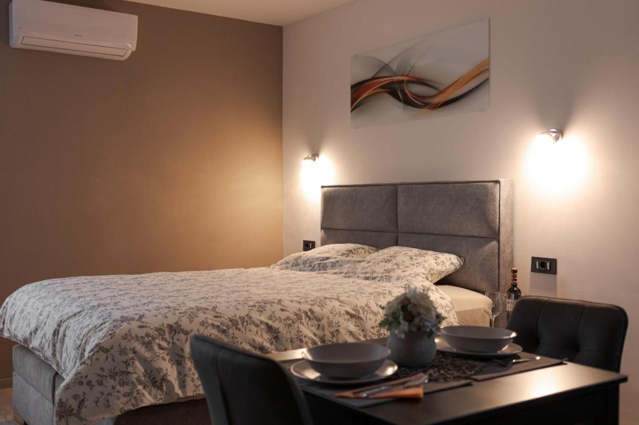 Apartman Downtown Dl Záhřeb Exteriér fotografie