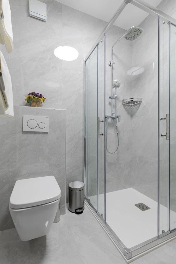 Apartman Downtown Dl Záhřeb Exteriér fotografie
