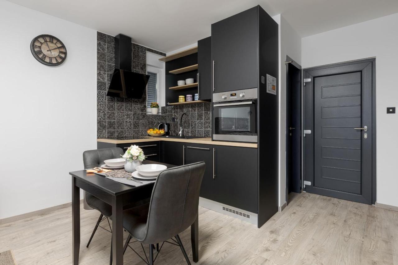 Apartman Downtown Dl Záhřeb Exteriér fotografie